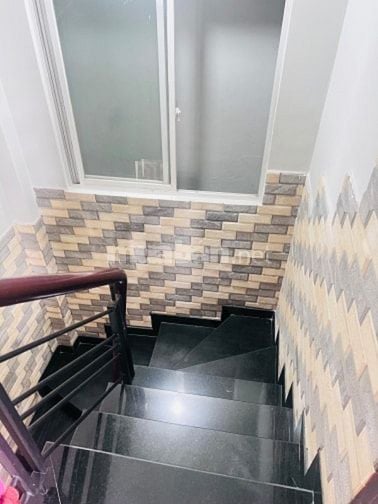 Cho Thuê Phòng Quận 1 có Cửa Sổ, Ban Công Thoáng Mát gần chợ Tân Định 