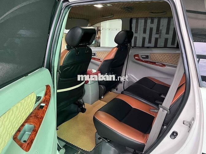 Toyota Innova 2014 2.0J - 170000 km