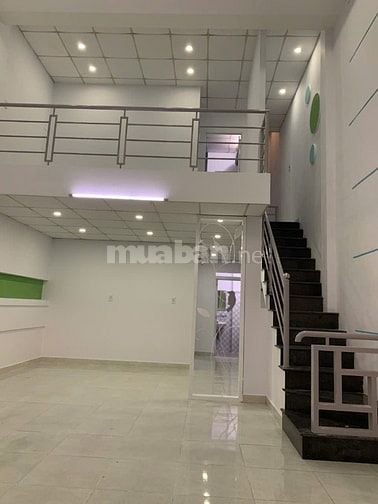 Nhà 1trệt 1lửng 5x12, cách ngã 3 Mỹ Hạnh 300m, SHR nhận nhà 695triệu
