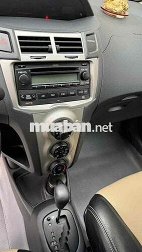 Toyota Yaris 2008 1.3 AT - 65000 km