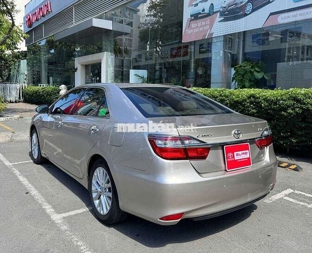 Toyota Camry 2018 2.0E - 83.357km. Giá Còn Giảm