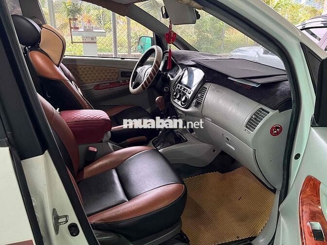 Toyota Innova 2014 2.0J - 170000 km