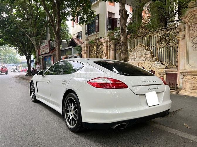 Bán xe Porsche Panamera. 4 máy 3.6 cực lành, SX 2010 ĐK 2012