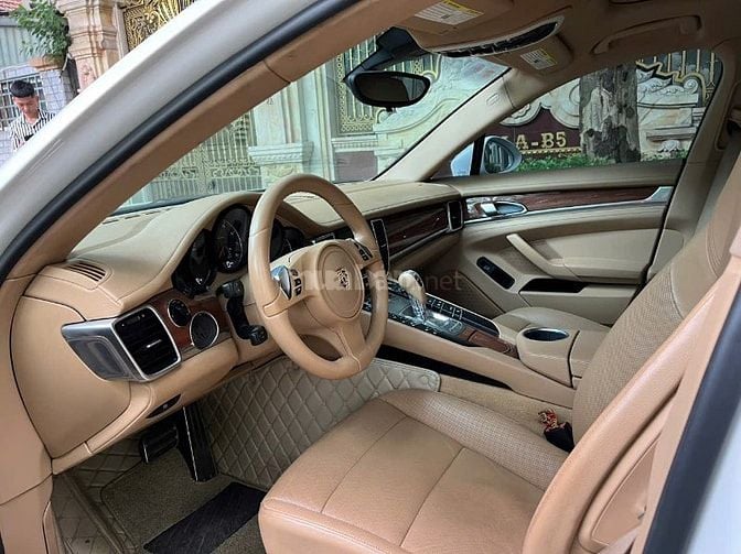 Bán xe Porsche Panamera. 4 máy 3.6 cực lành, SX 2010 ĐK 2012