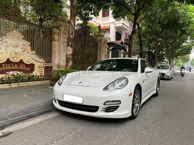 Bán xe Porsche Panamera. 4 máy 3.6 cực lành, SX 2010 ĐK 2012