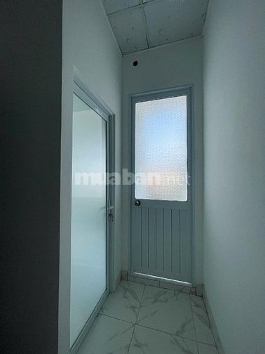 CẦN BÁN GẤP NHÀ ẤP LONG THỚI, XÃ LONG THƯỢNG,H.C.GIUỘC. L.AN
