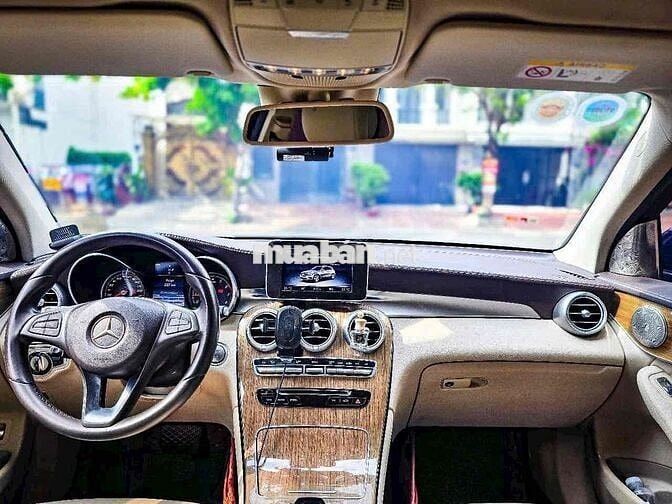 GLC250 4matic 2017 full body GLC63AMG bảo dưỡng kỹ
