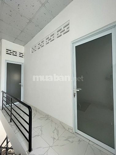 CẦN BÁN GẤP NHÀ ẤP LONG THỚI, XÃ LONG THƯỢNG,H.C.GIUỘC. L.AN