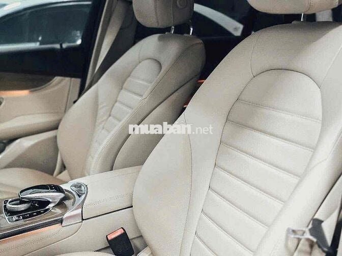 GLC250 4matic 2017 full body GLC63AMG bảo dưỡng kỹ