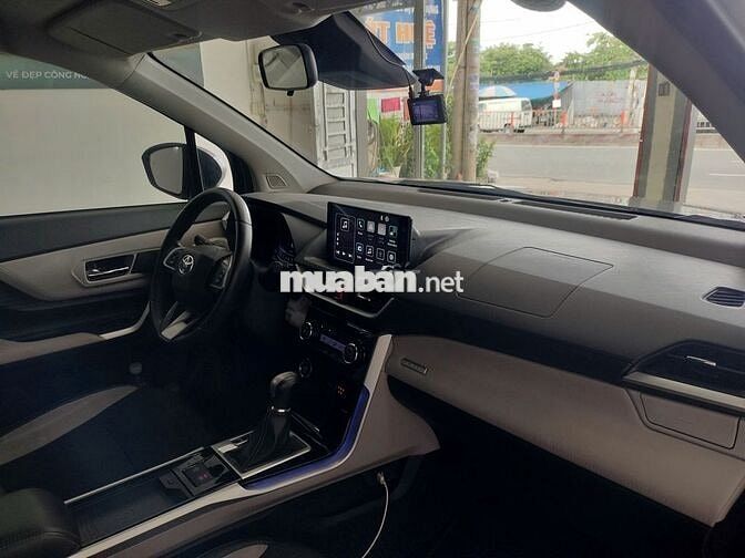 Toyota Veloz Cross 2022 CVT Top - 130000 km