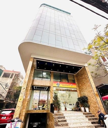 BÁN TÒA NHÀ 8 TẦNG DIỆN TÍCH 114M2 MẶT PHỐ TÔ DIỆN.HÀ NỘI
