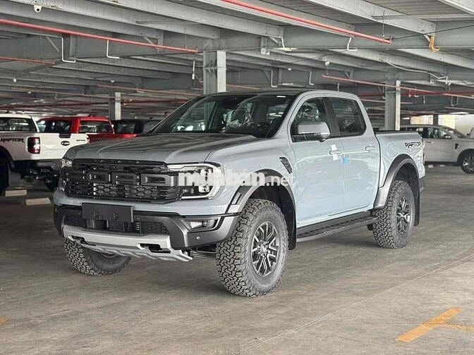 Ford Ranger 2025 đủ màu, giao ngay, giá ưu đãi tốt