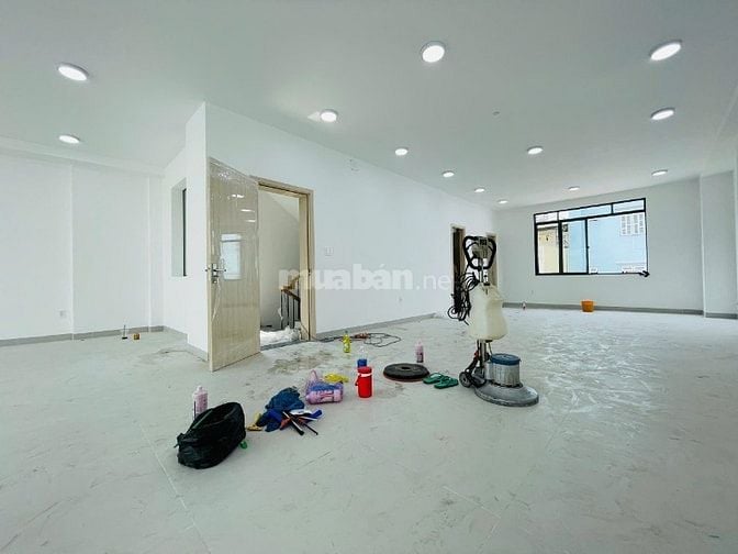 Cho thuê tòa nhà mặt tiền – Q.Tân Phú, hầm, trệt, lửng, 4 lầu,st