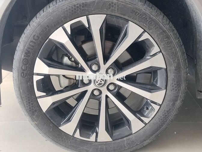 Toyota Veloz Cross 2022 CVT Top - 130000 km