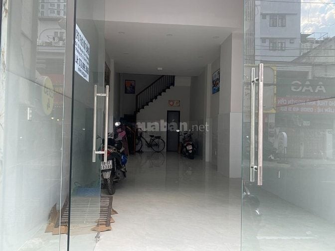 Cho thuê mặt bằng mặt tiền Nguyễn Văn Thương, Phường 25, Bình Thạnh