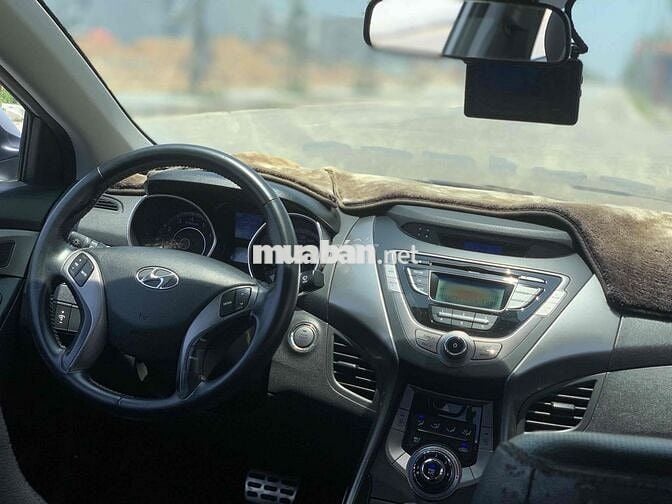 Hyundai Elantra 2013 1.8 AT - 69000 km