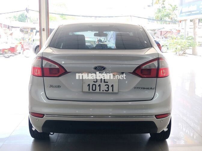 Ford Fiesta 2016 1.5 AT Titanium - 53000 km