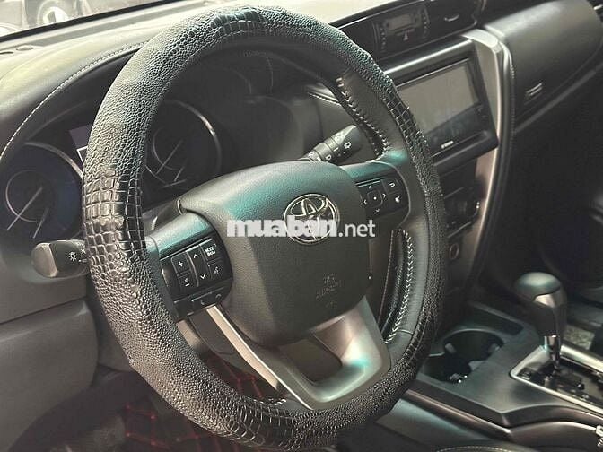 Toyota Fortuner 2022 2.4L 4x2 AT - 30000 km