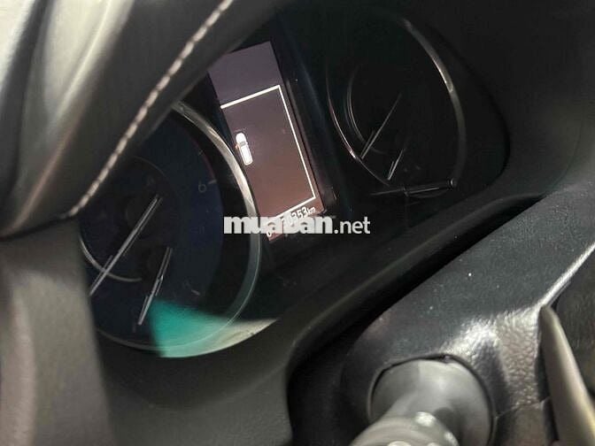 Toyota Fortuner 2022 2.4L 4x2 AT - 30000 km