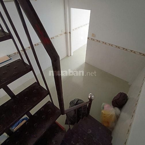 Nhà mặt tiền hẻm 3,7 x 12 = 4,5 tỷ. Hẻm 7m. Phù hợp kinh doanh nhỏ
