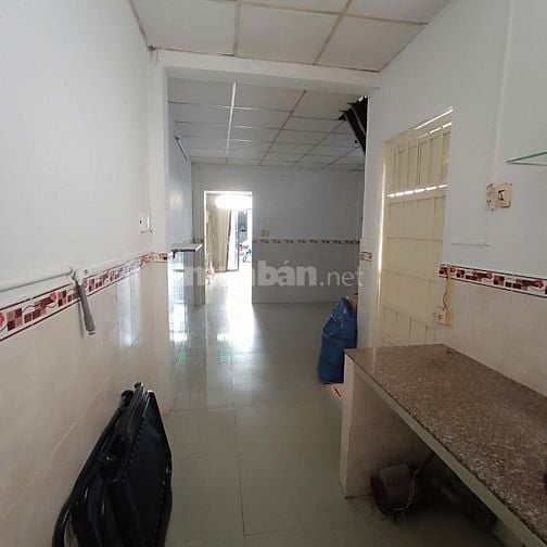 Nhà mặt tiền hẻm 3,7 x 12 = 4,5 tỷ. Hẻm 7m. Phù hợp kinh doanh nhỏ