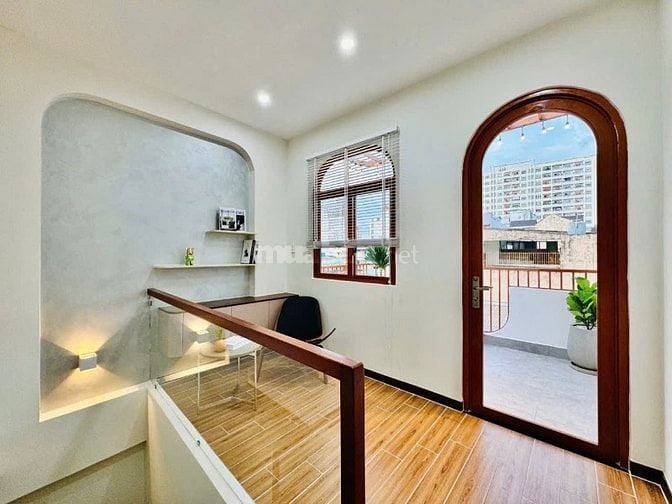 Nhà 2 lầu mới Đường Ung Văn Khiêm, P25, Quận Bình Thạnh