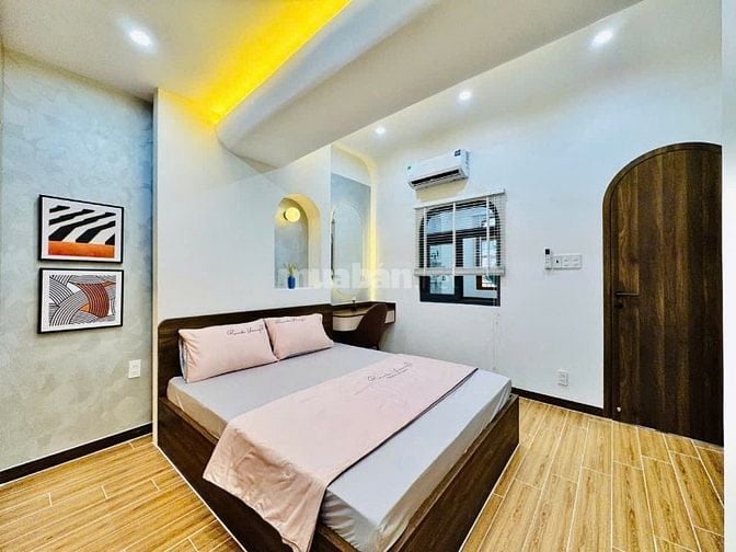 Nhà 2 lầu mới Đường Ung Văn Khiêm, P25, Quận Bình Thạnh