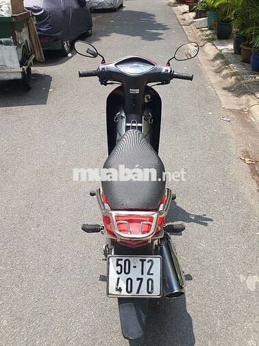 Wave RS 100 êm zin bấm đề nhẹ là chạy lợi xăng lắm