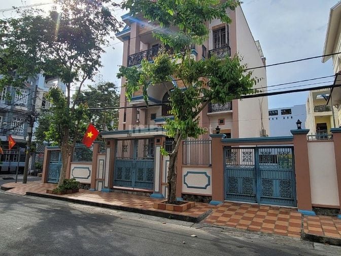 Cần bán gấp nhà Biệt Thự số 07 Lô b, khu nhà cán bộ Tổng cục 5- Bộ CA
