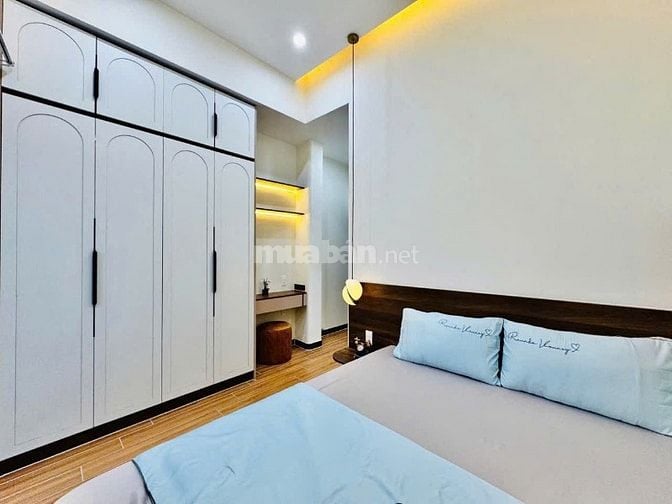 Nhà 2 lầu mới Đường Ung Văn Khiêm, P25, Quận Bình Thạnh