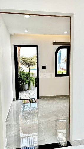 Bán Nhà 4 tầng sổ hồng riêng đường Nguyễn Tư Giản
