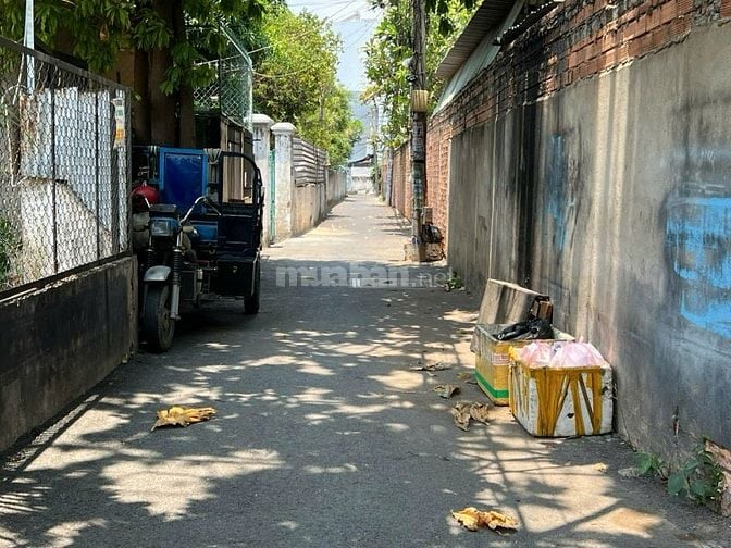 Bán lô đất hẻm xe ba gác đường Nguyễn Tư Nghiêm q2