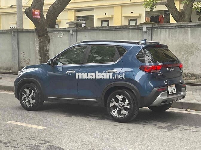 Kia Sonet 2024 Premium 1.5 AT - 16000 km