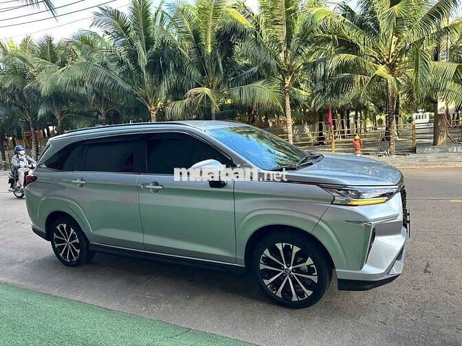 Toyota Veloz Cross 2022 CVT Top - 59000 km