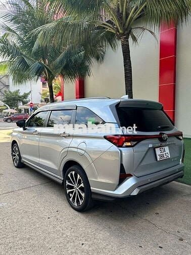 Toyota Veloz Cross 2022 CVT Top - 59000 km