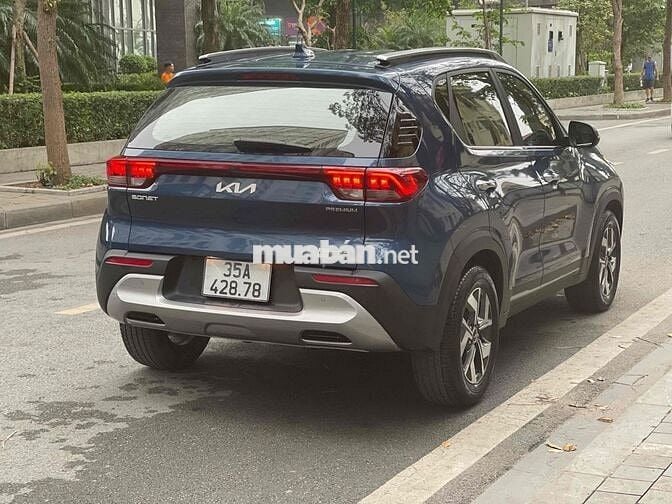 Kia Sonet 2024 Premium 1.5 AT - 16000 km