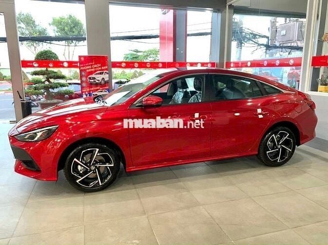 MG5 LUX giá tốt ưu đãi cao (3 màu đỏ-trắng-vàng)
