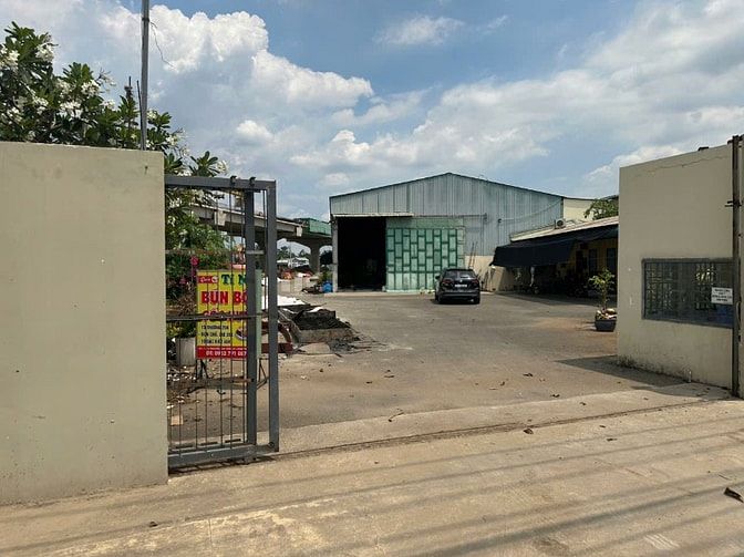 Cho thuê kho xưởng Mặt Tiền Nguyễn Duy Trinh, Quận 9-Diện tích: 2.000m