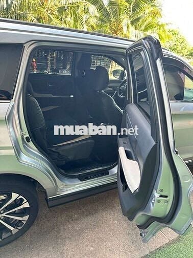 Toyota Veloz Cross 2022 CVT Top - 59000 km