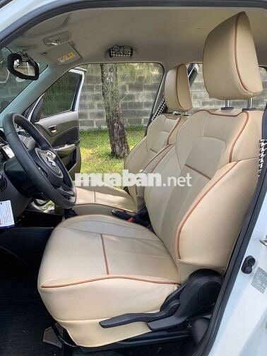 Xe lướt Suzuki Swift 2023 màu trắng  - 24000 km