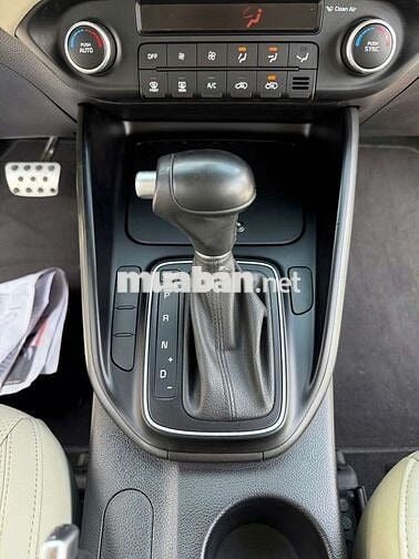 Kia Rondo 2018 2.0 GAT - 63000 km
