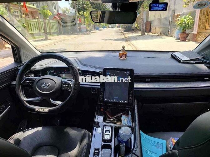 Hyundai Custin 2024 Cao Cấp 2.0T - 15000 km