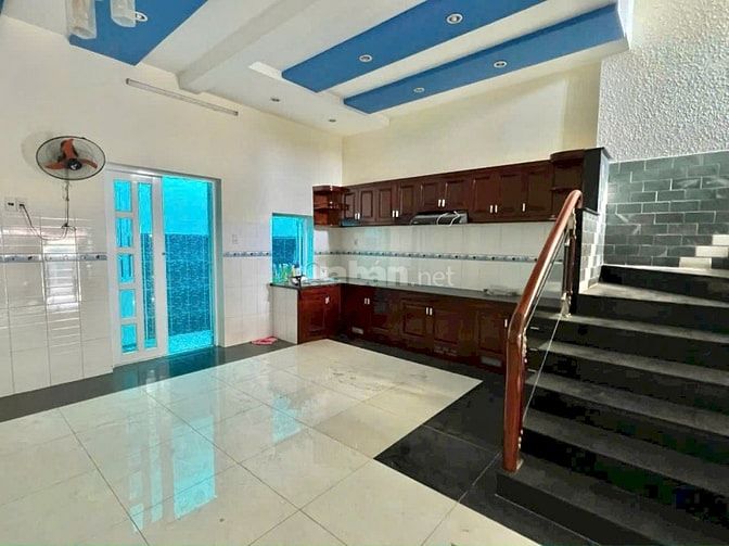 Bán nhà mặt tiền đường Thạnh Mỹ Lợi Q2