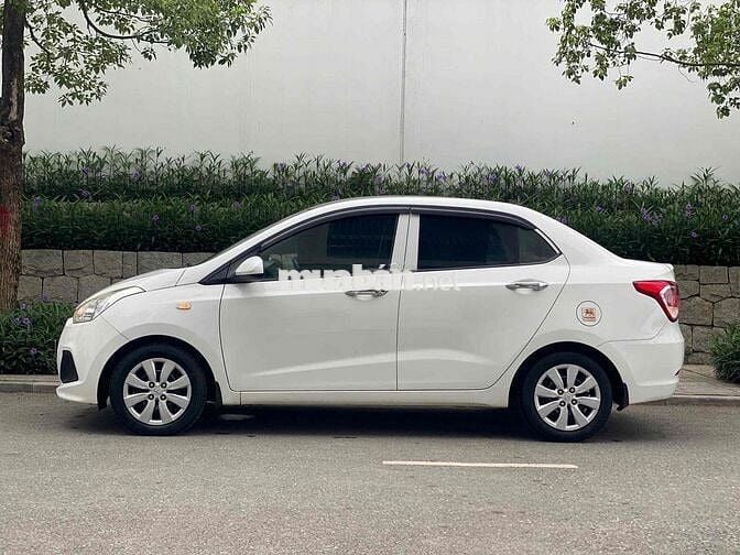 Hyundai Grand i10 2017 Sedan 1.2 MT - 60000 km