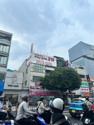 Bán nhà 3 tầng đang cho thuê 45 triệu, mặt tiền đường Phan Đăng Lưu