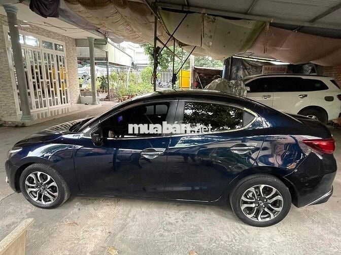 Mazda 2 2018  1.5 AT Sedan - 60000 km