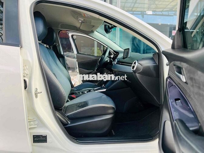 MAZDA 2 SPORT LUXURY 2022 CỰC ĐẸP