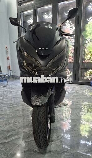 Cần bán xe PCX 150 -2018 đen nhám !49,5tr