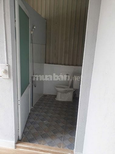 Cần cho thuê đất và nhà nguyên căn mặt tiền Nguyễn Trung Trực, Long An