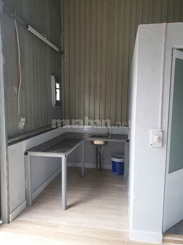 Cần cho thuê đất và nhà nguyên căn mặt tiền Nguyễn Trung Trực, Long An